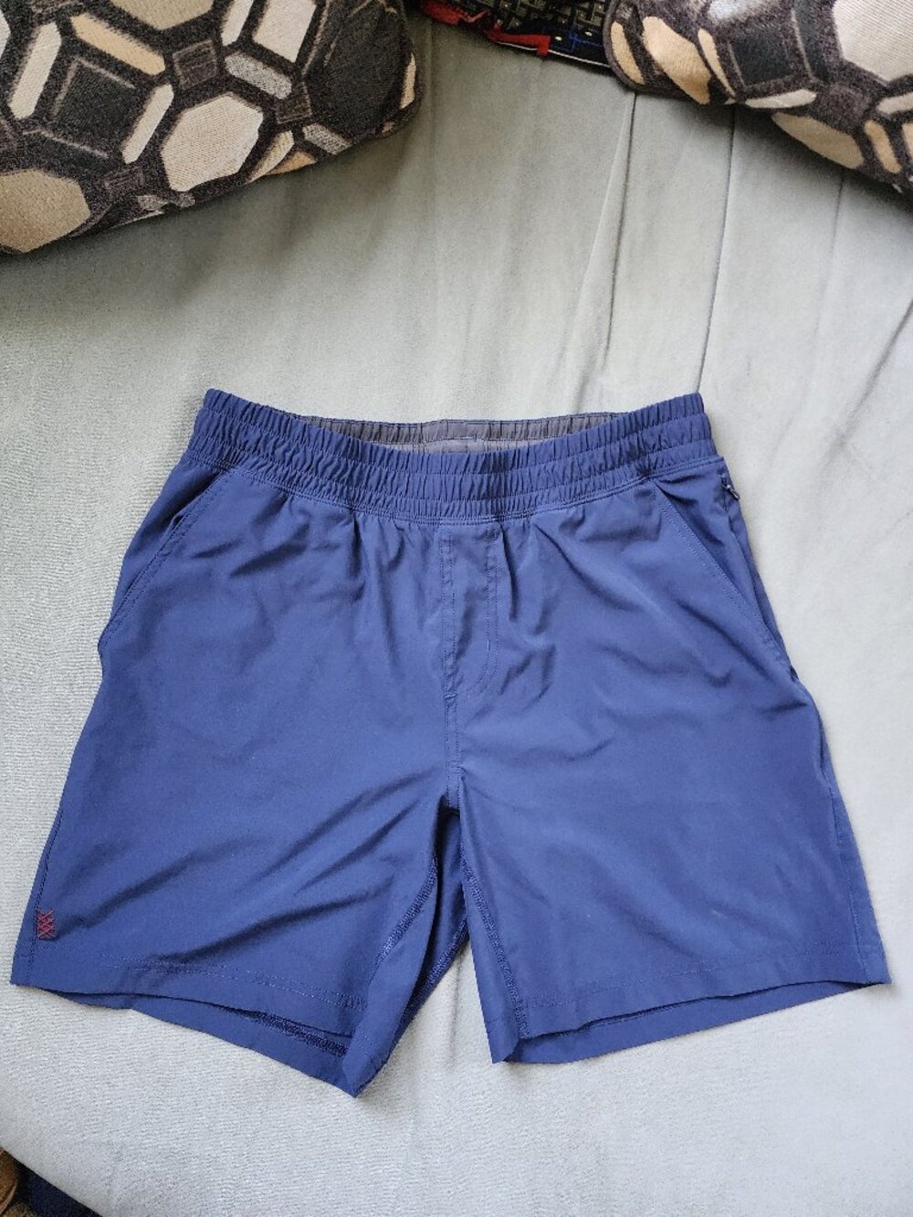 Rhone Men’s 7” Mako Shorts Navy Blue - Size Medium